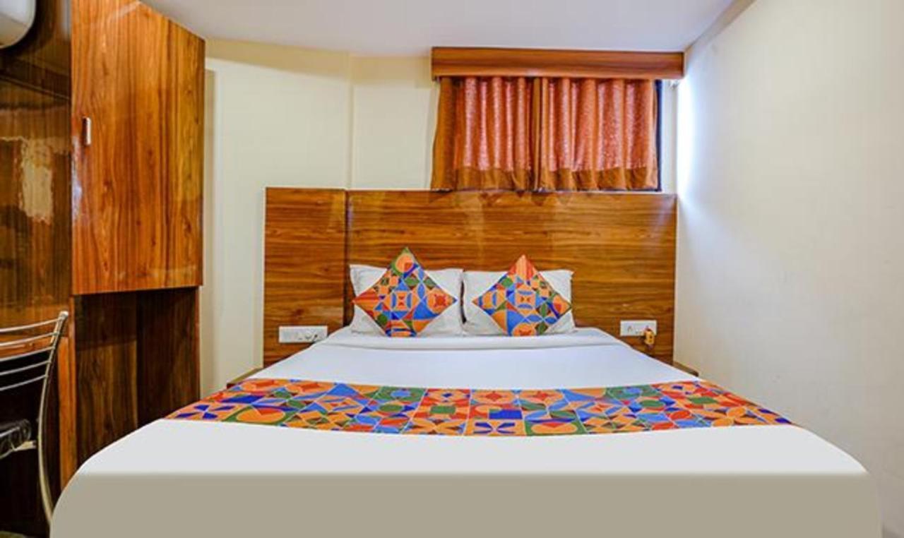 Fabexpress Royal Park I Hotell Mumbai Exteriör bild