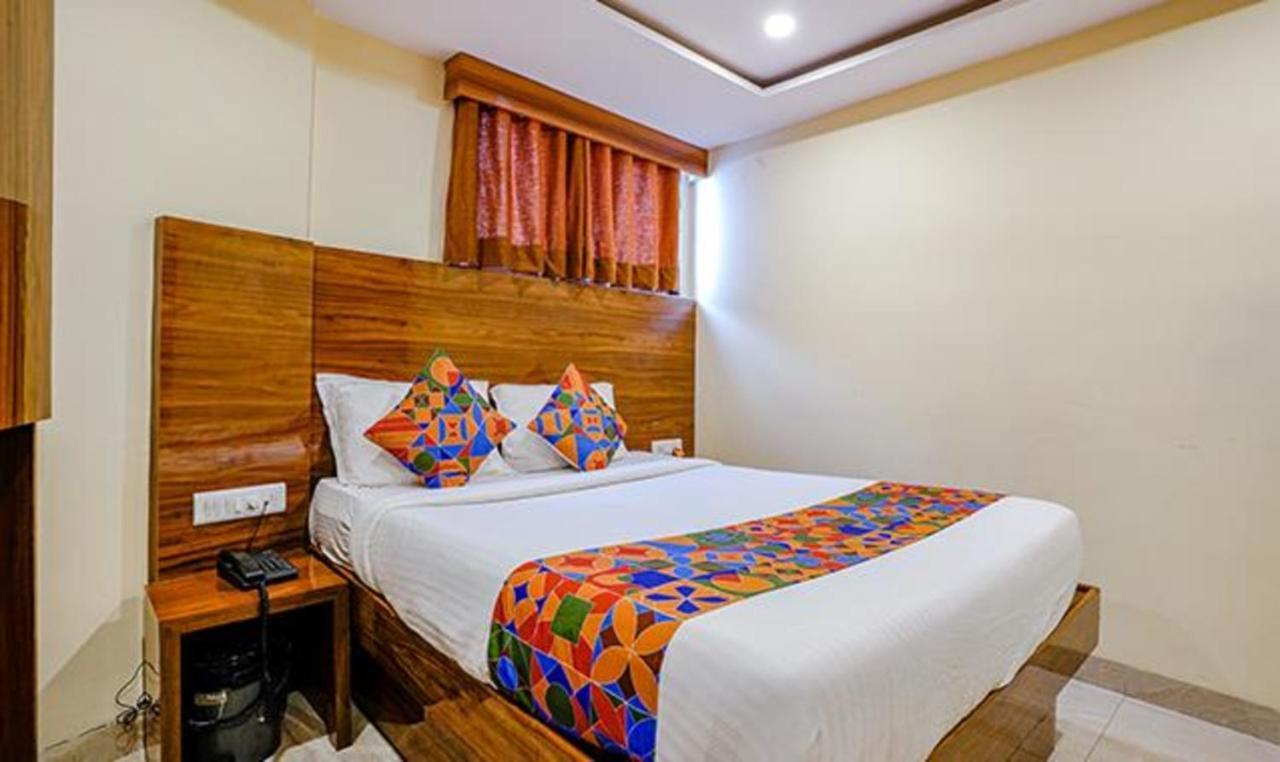 Fabexpress Royal Park I Hotell Mumbai Exteriör bild