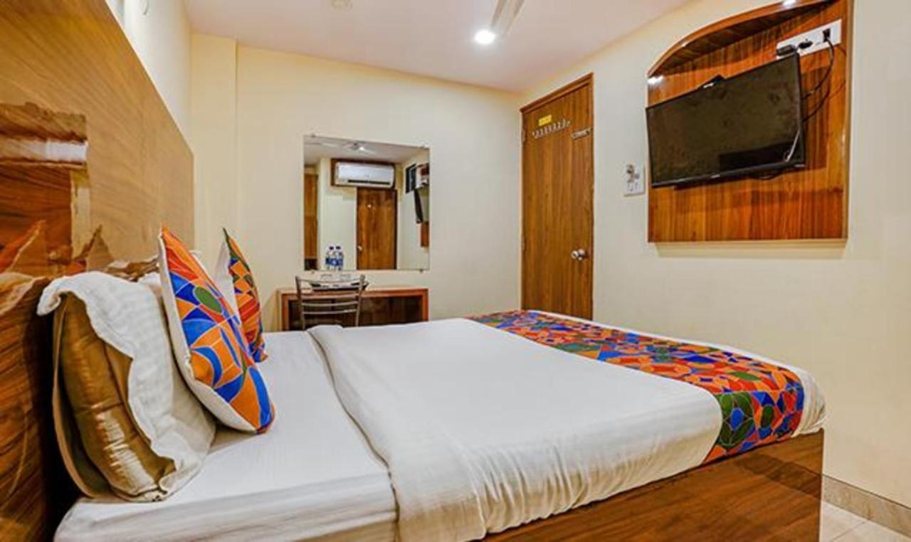 Fabexpress Royal Park I Hotell Mumbai Exteriör bild