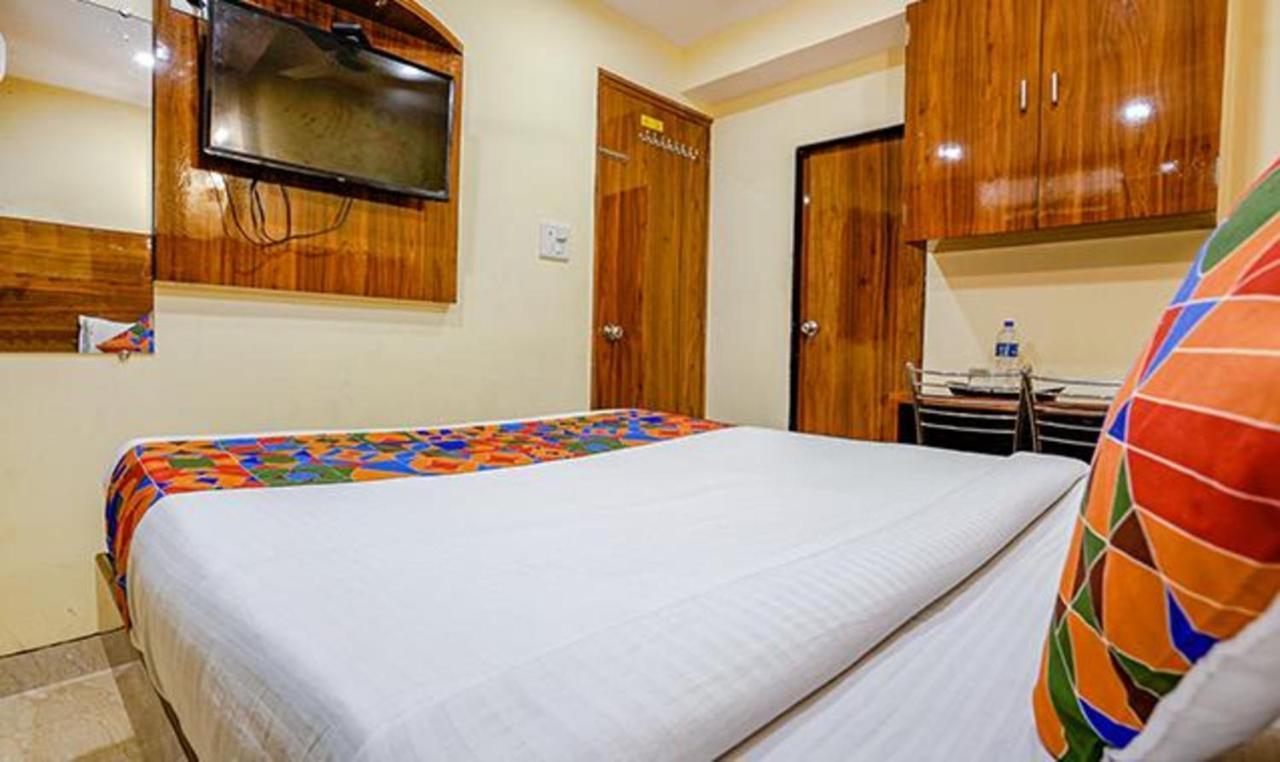 Fabexpress Royal Park I Hotell Mumbai Exteriör bild